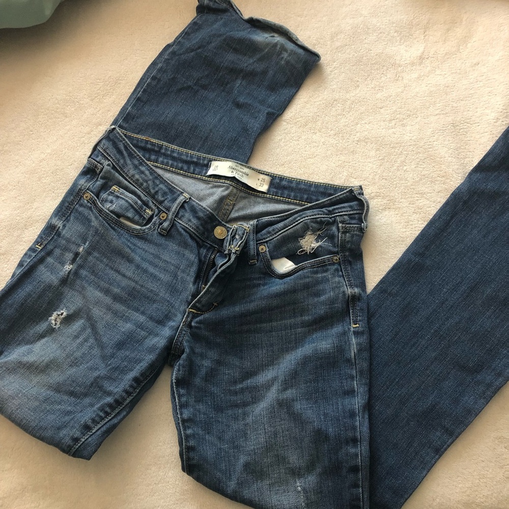 ☘️3/$12 Abercrombie bootcut Jeans